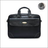 نمای جلو مشکی