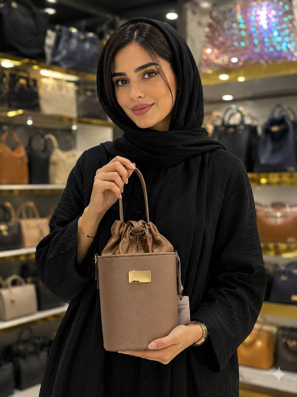 کیف دستی زنانه شیک و جم و جور کد ۹۳۷
